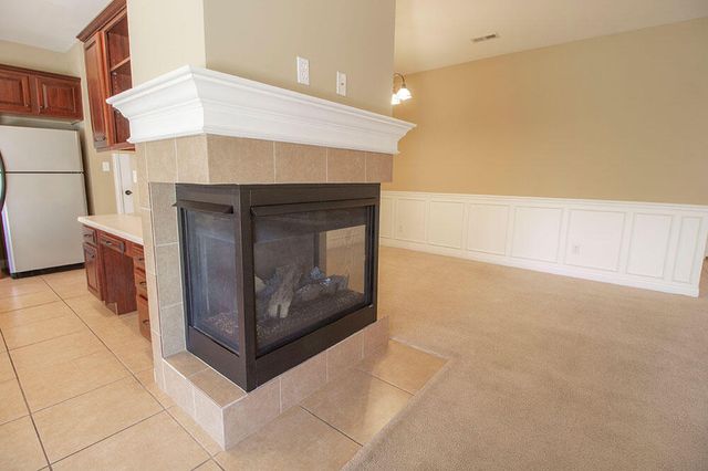 5305 CHAMOIS DR, Columbia, MO 65203