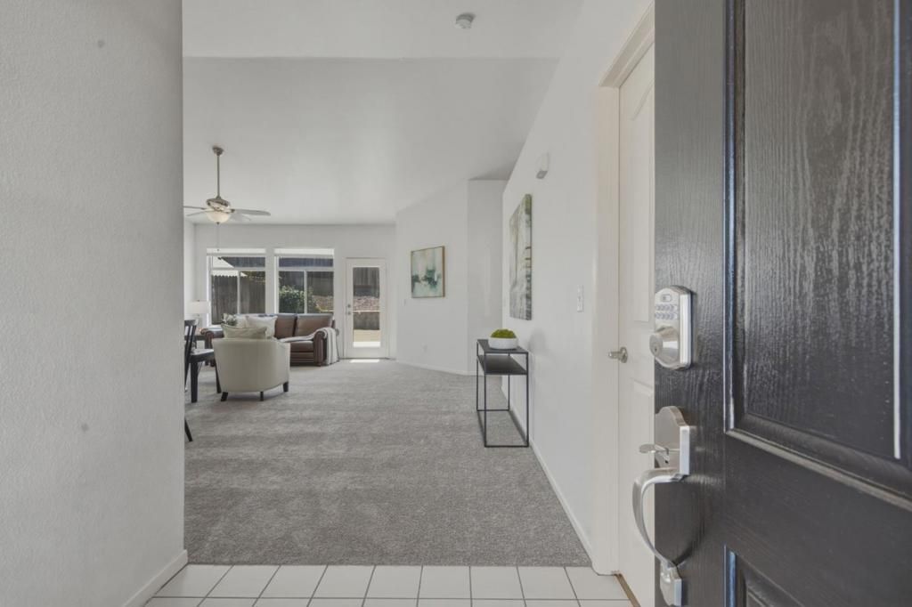 Image 11 of property listing at 2151 Glarner Street, Hollister, CA 95023