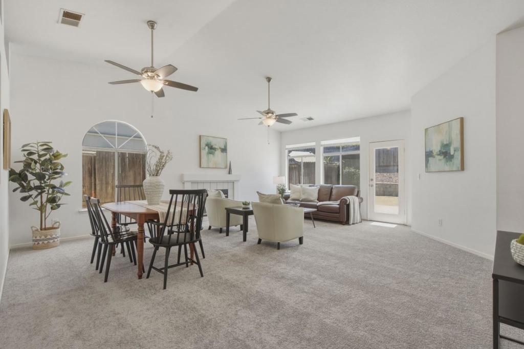 Image 12 of property listing at 2151 Glarner Street, Hollister, CA 95023