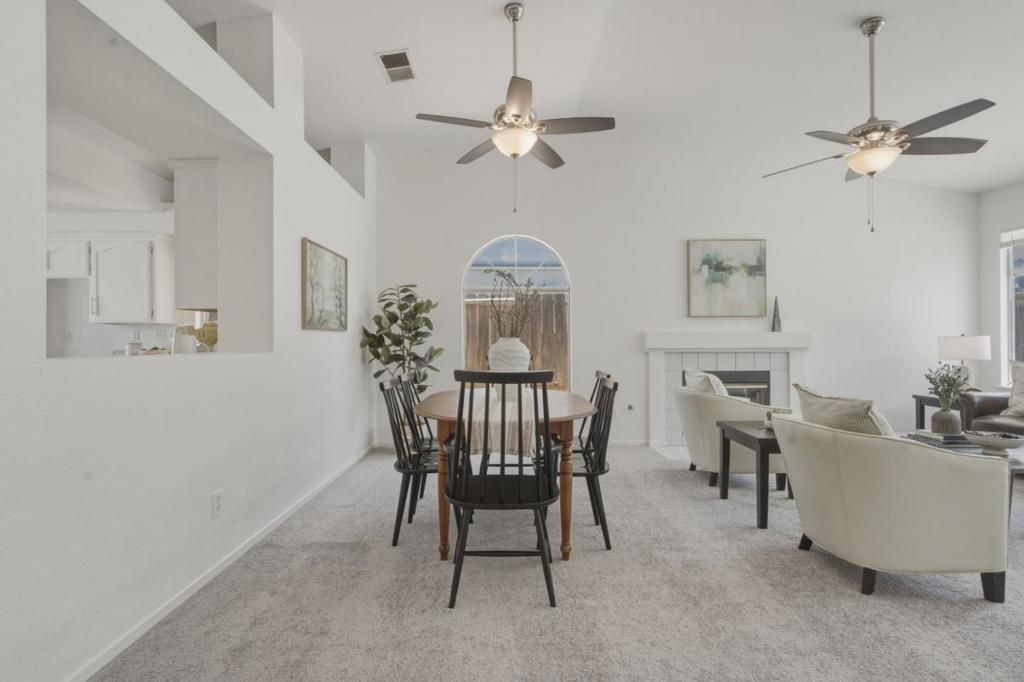 Image 14 of property listing at 2151 Glarner Street, Hollister, CA 95023