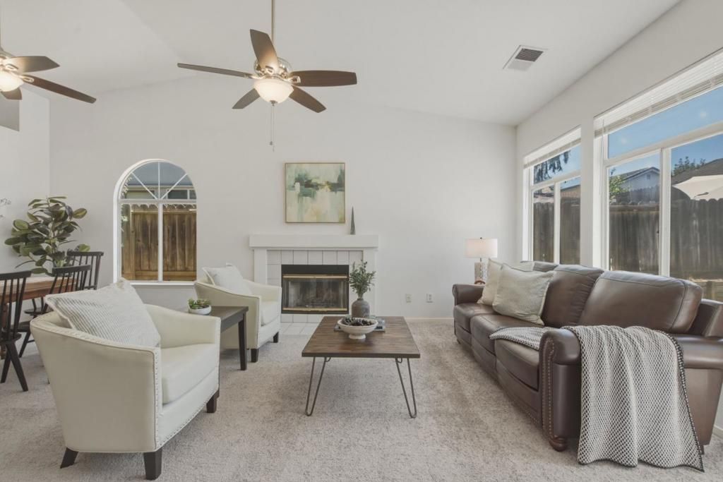Image 17 of property listing at 2151 Glarner Street, Hollister, CA 95023