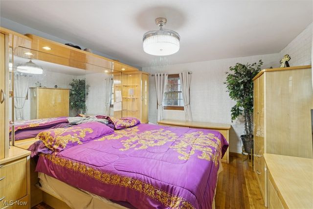 25918 Highland Road, Richmond Heights, OH 44143