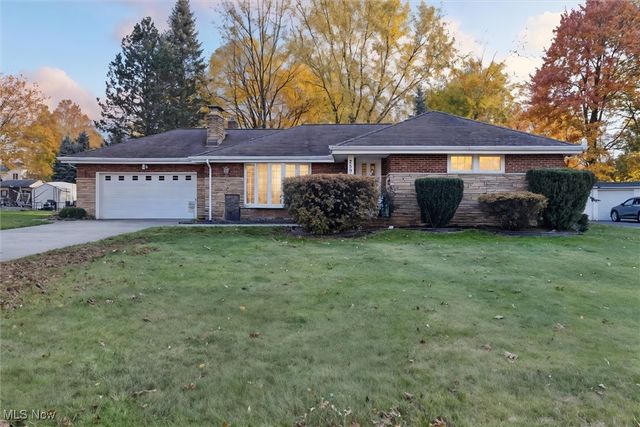 25918 Highland Road, Richmond Heights, OH 44143