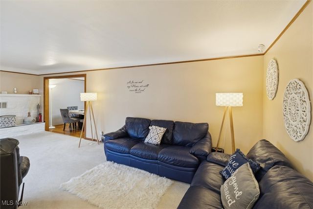 25918 Highland Road, Richmond Heights, OH 44143