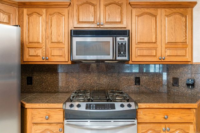 2 Quieto Place, Hot Springs Village, AR 71909