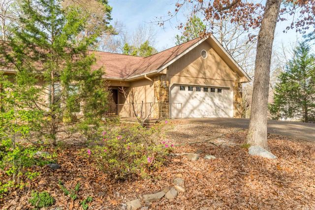 2 Quieto Place, Hot Springs Village, AR 71909