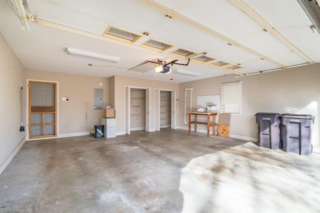 2 Quieto Place, Hot Springs Village, AR 71909