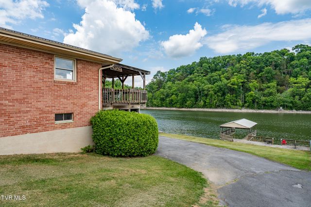 248 Lakeview Drive, Bluff City, TN 37618