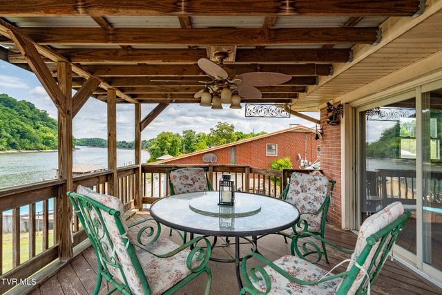248 Lakeview Drive, Bluff City, TN 37618