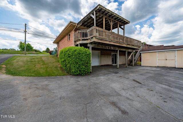 248 Lakeview Drive, Bluff City, TN 37618
