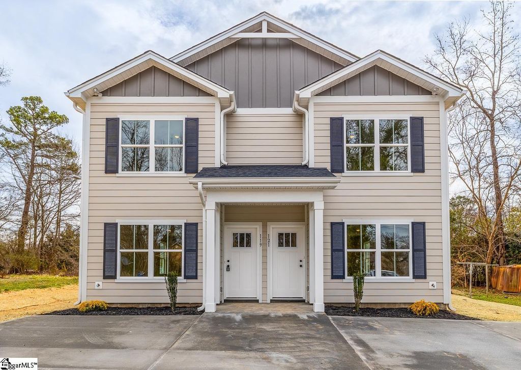 119-121 Cannon Street, Woodruff, SC 29388
