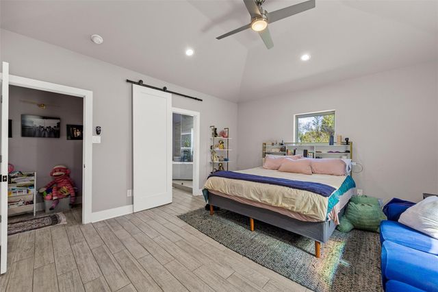 4425 Fuqua Street, Houston, TX 77048