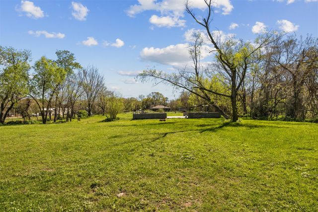 4425 Fuqua Street, Houston, TX 77048