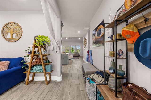 4425 Fuqua Street, Houston, TX 77048