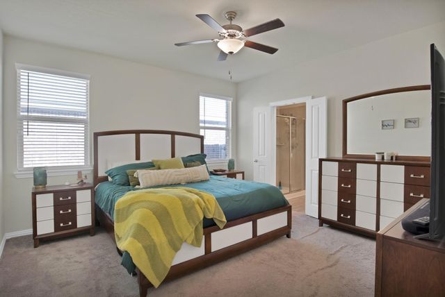 621 Ridgeback Trail, Fort Worth, TX 76052
