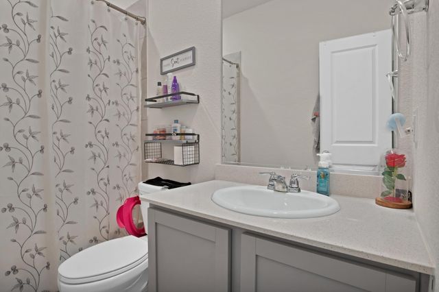 621 Ridgeback Trail, Fort Worth, TX 76052