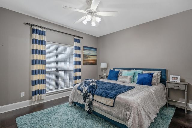 1205 Parkview Dr, Tyler, TX 75703