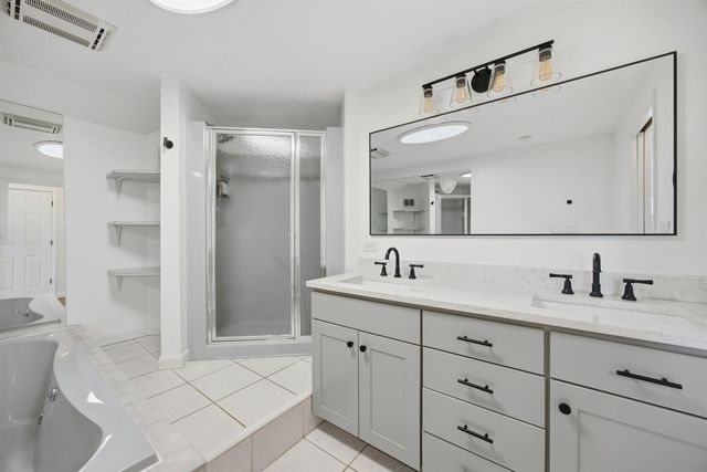 257 Meredith Neck Road, Meredith, NH 03253