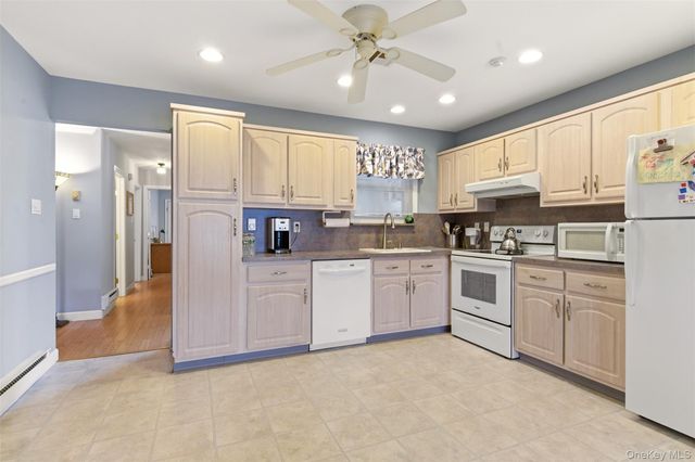 47 Forge Lane, Coram, NY 11727