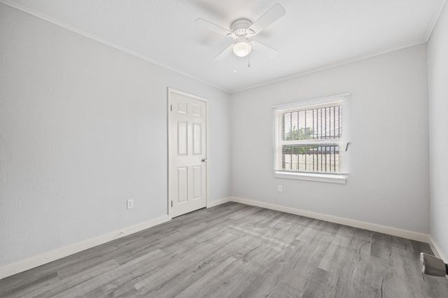 3323 E Tulare Street, Fresno, CA 93702