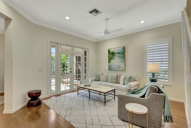 106 Via Santa Cruz, Jupiter, FL 33458