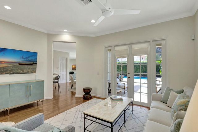 106 Via Santa Cruz, Jupiter, FL 33458