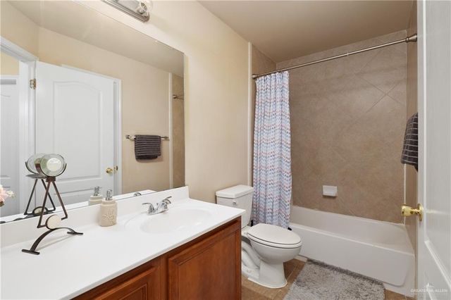 4407 Santa Lydia, Mission, TX 78572