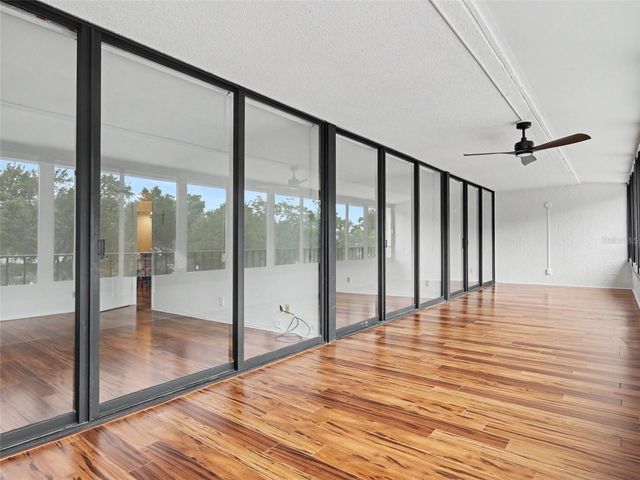 3211 W SWANN AVENUE 302, Tampa, FL 33609