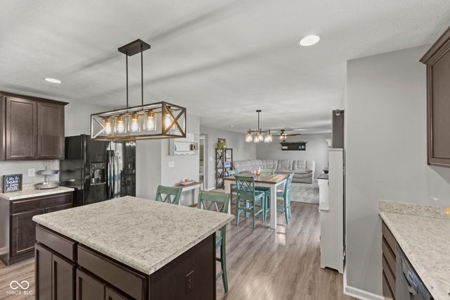 888 Coralberry Lane, Greenwood, IN 46143