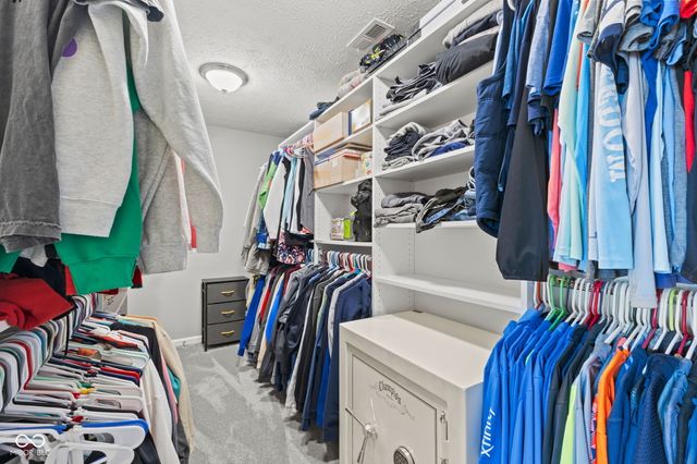 888 Coralberry Lane, Greenwood, IN 46143