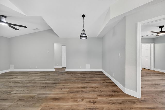 351 NW 8th Avenue, Delray Beach, FL 33444