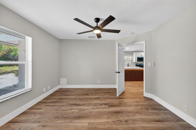 351 NW 8th Avenue, Delray Beach, FL 33444