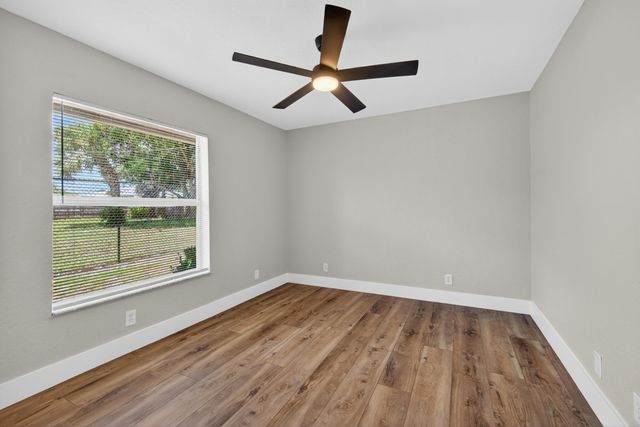 351 NW 8th Avenue, Delray Beach, FL 33444