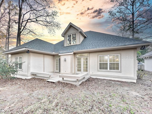 3 Canebrake Ln, Bluffton, SC 29910