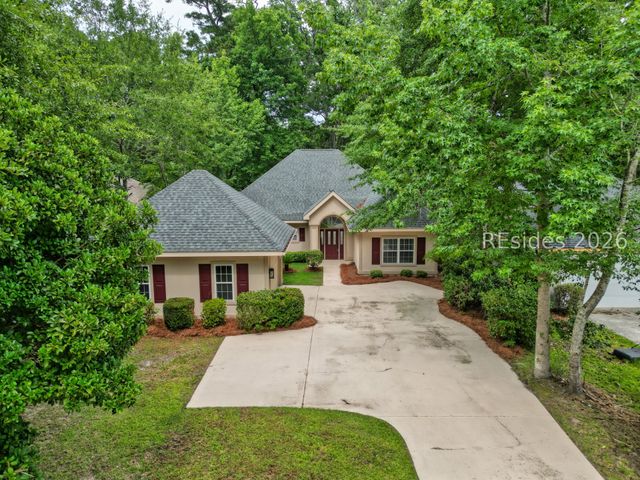 3 Canebrake Ln, Bluffton, SC 29910