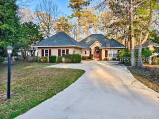 3 Canebrake Ln, Bluffton, SC 29910