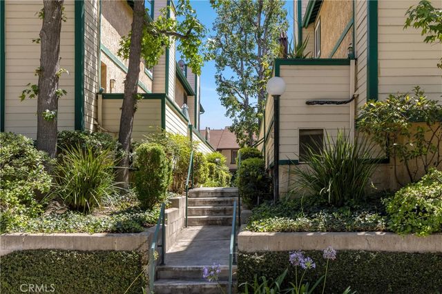 1618 S Mayflower B, Monrovia, CA 91016