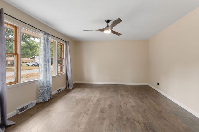 3429 S Franklin Avenue, Springfield, MO 65807