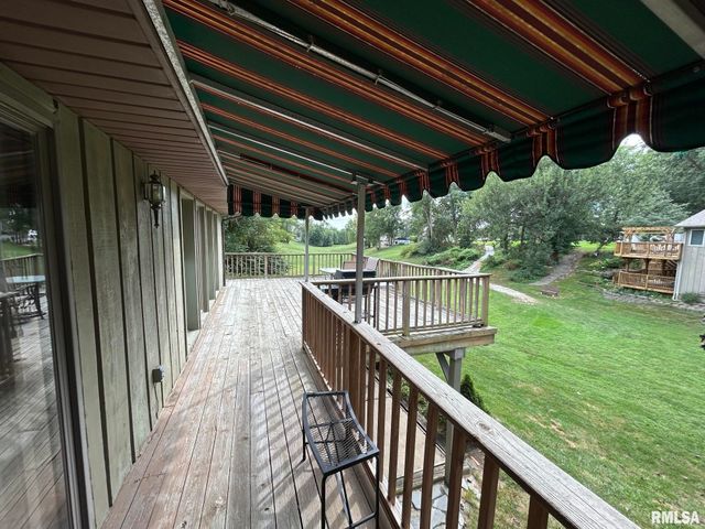 1612 SUMMIT Drive, Pekin, IL 61554