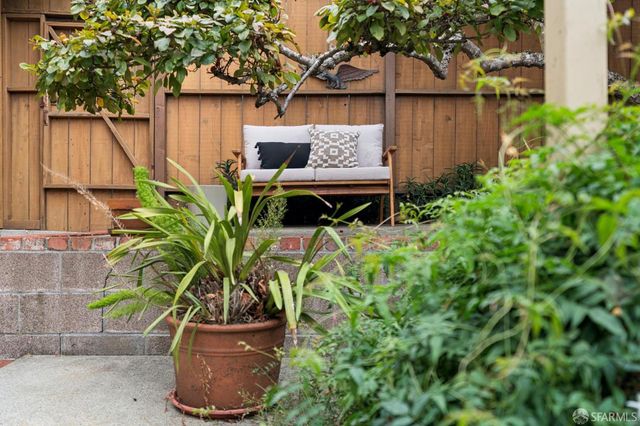 305 Virginia Avenue, San Francisco, CA 94110