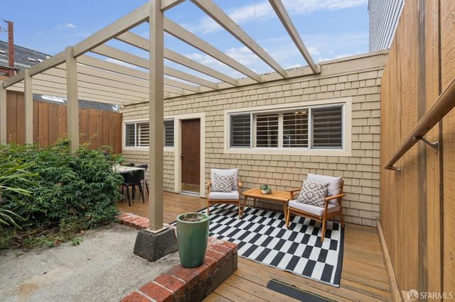 305 Virginia Avenue, San Francisco, CA 94110