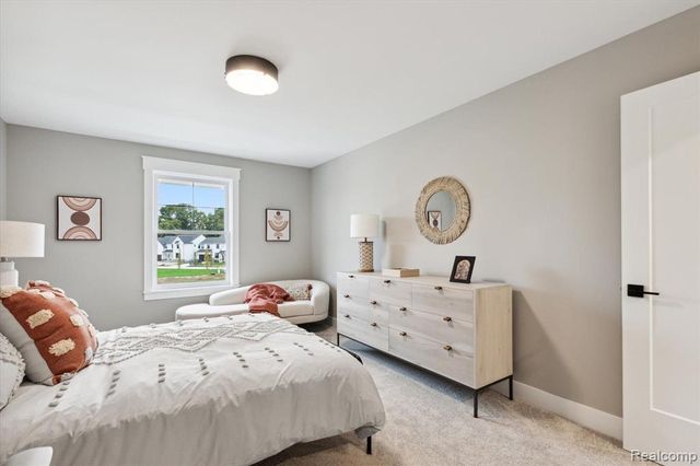 50272 Hedgewood Drive, Canton, MI 48187