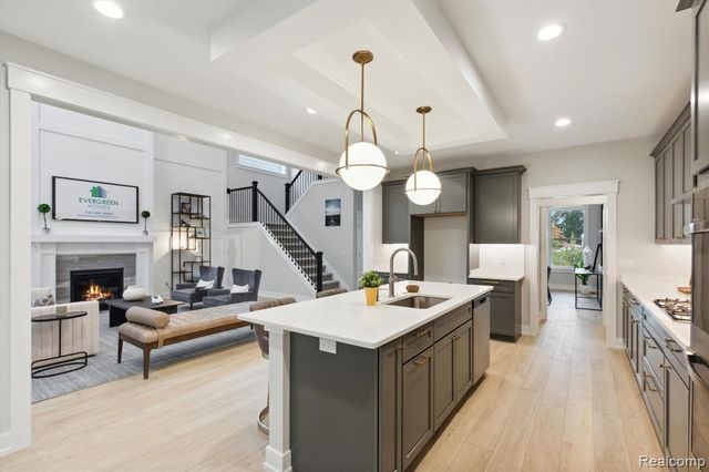 50272 Hedgewood Drive, Canton, MI 48187