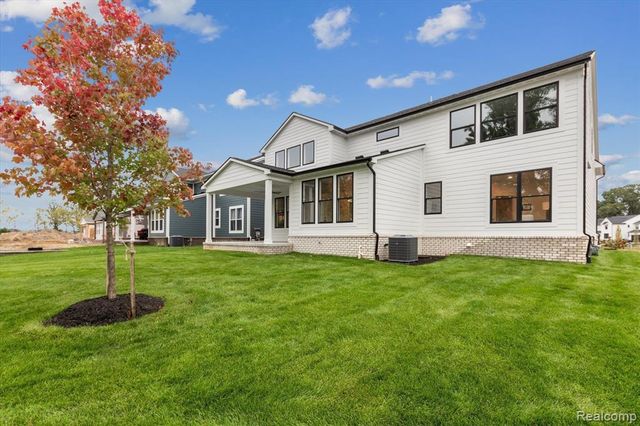 50272 Hedgewood Drive, Canton, MI 48187