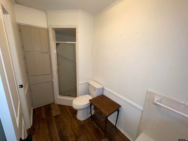 2101 Woodbine Drive, Gladewater, TX 75647