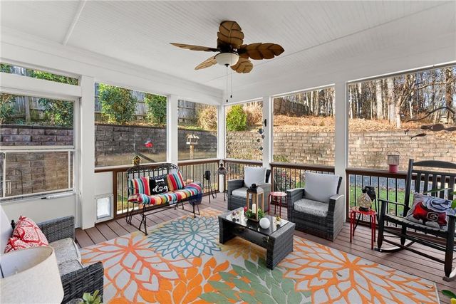 6229 Ivy Springs Drive, Flowery Branch, GA 30542