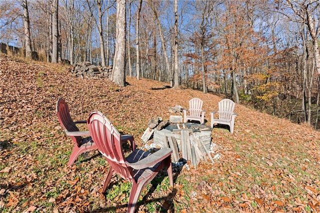 6229 Ivy Springs Drive, Flowery Branch, GA 30542