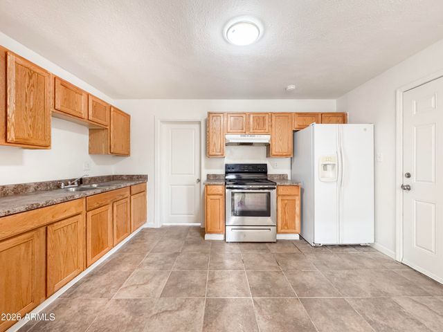3422 E CULVER Street, Phoenix, AZ 85008