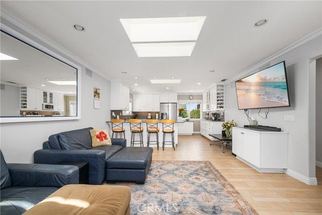 140 12th Street, Seal Beach, CA 90740