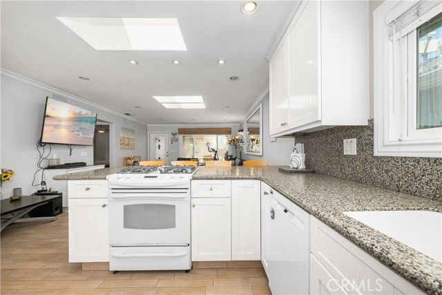 140 12th Street, Seal Beach, CA 90740